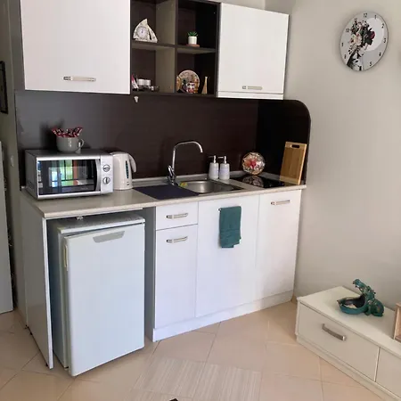 Апартаменти Nani -sunny *