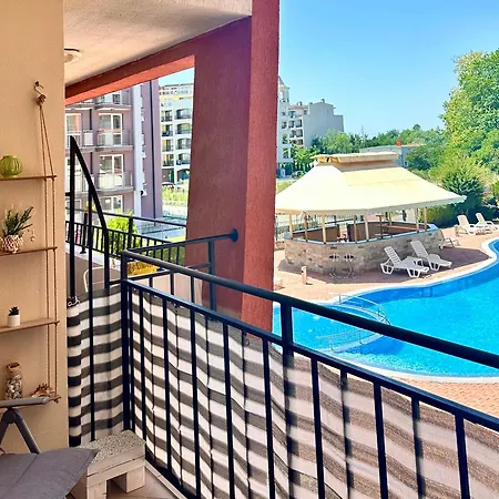 Nani -sunny Апартаменти