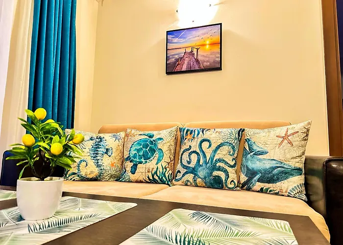 Nani -sunny Апартамент *