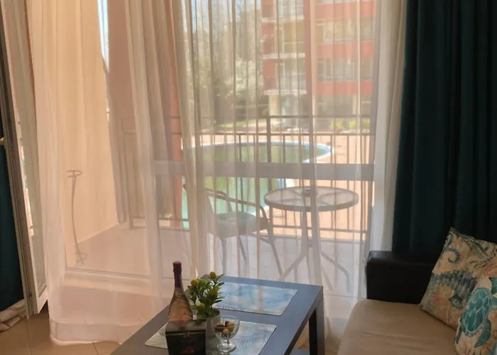 Nani -sunny Słoneczny Brzeg