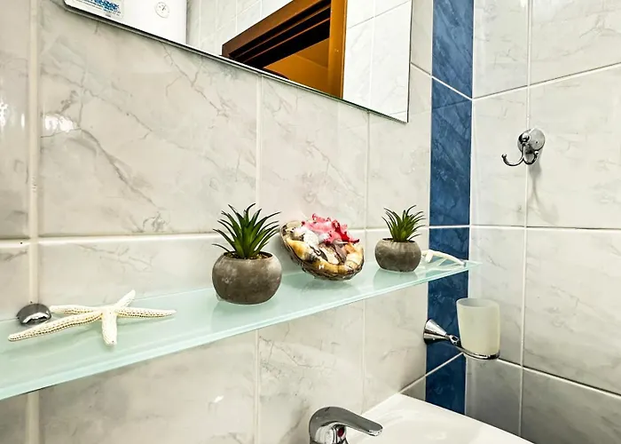 Nani -sunny Apartament *