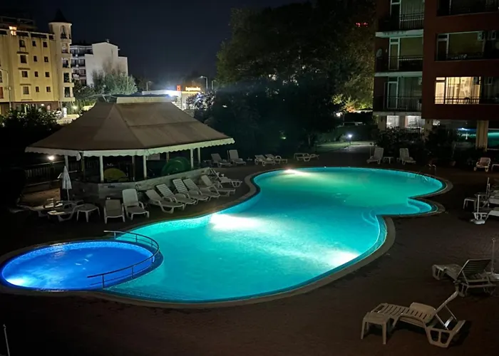 Nani -sunny Апартамент